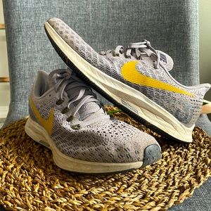 Nike | Purple Lavender Women’s Running Shoes Size 10